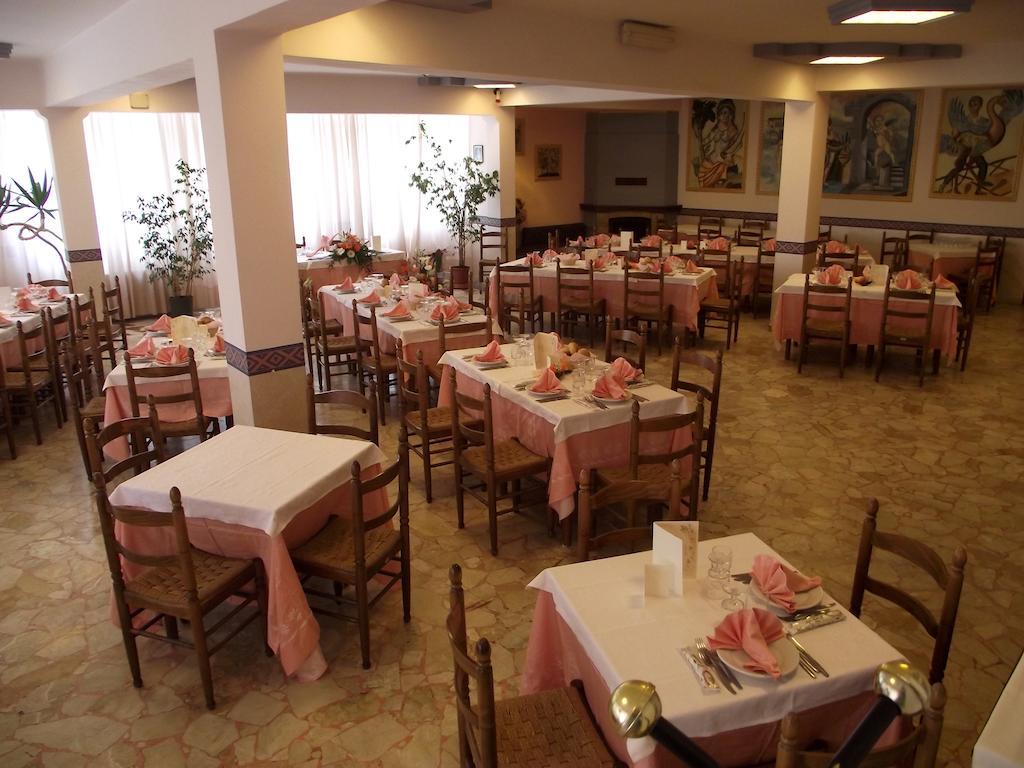 Hotel Ristorante Mosaici Piazza Armerina Ngoại thất bức ảnh