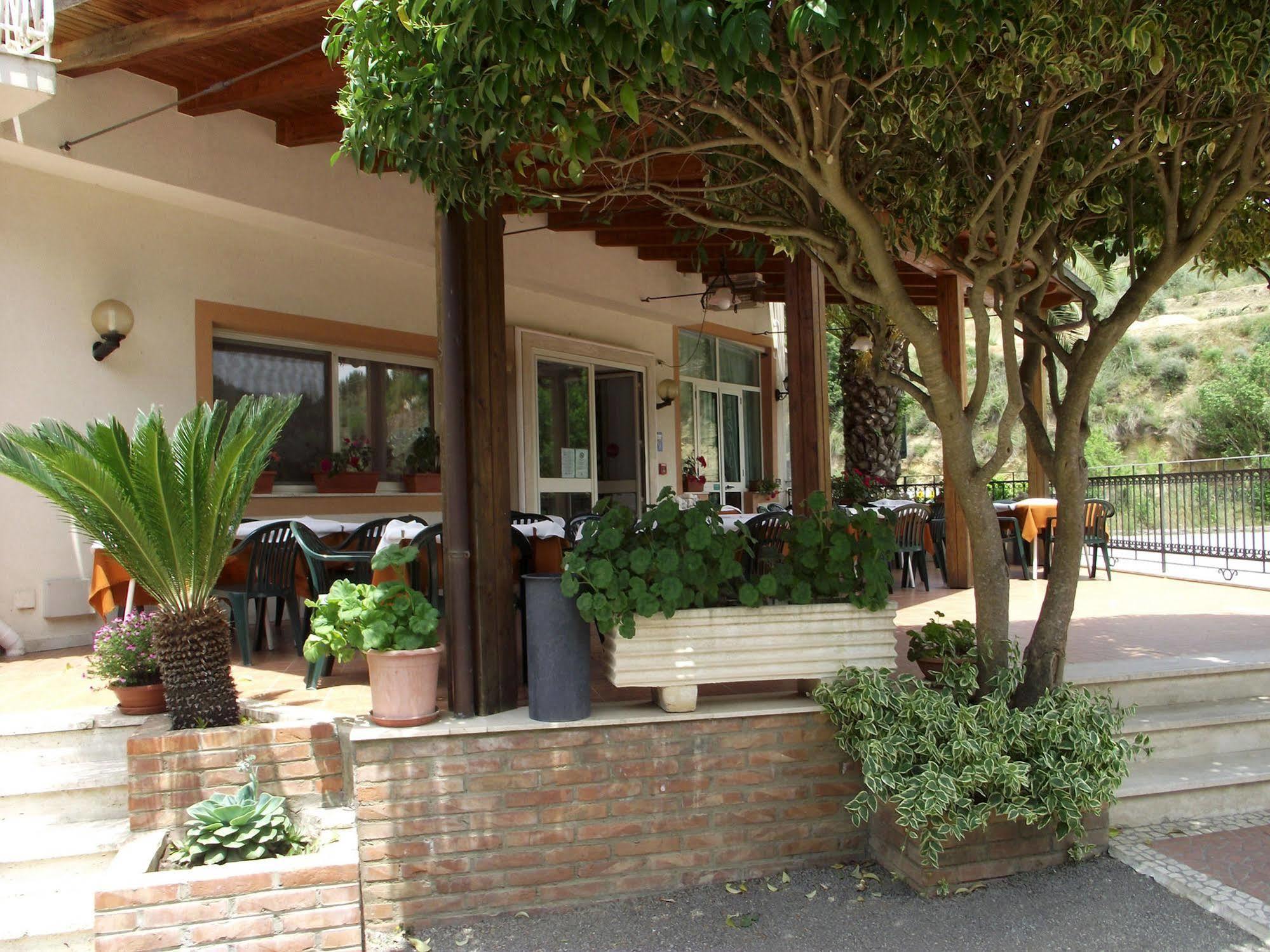 Hotel Ristorante Mosaici Piazza Armerina Ngoại thất bức ảnh